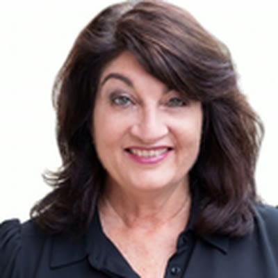 Lianne Scott